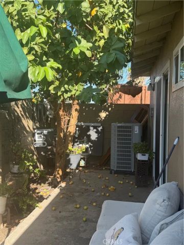 1602 N King A4, Santa Ana, CA 92706