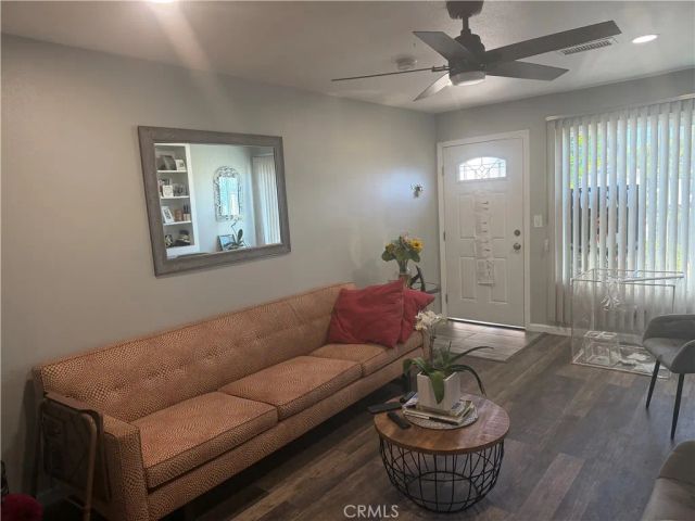 1602 N King A4, Santa Ana, CA 92706
