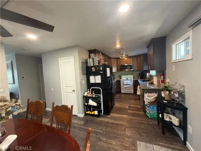 1602 N King A4, Santa Ana, CA 92706