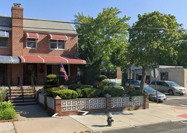 77-21 31st Avenue, East Elmhurst, NY 11370