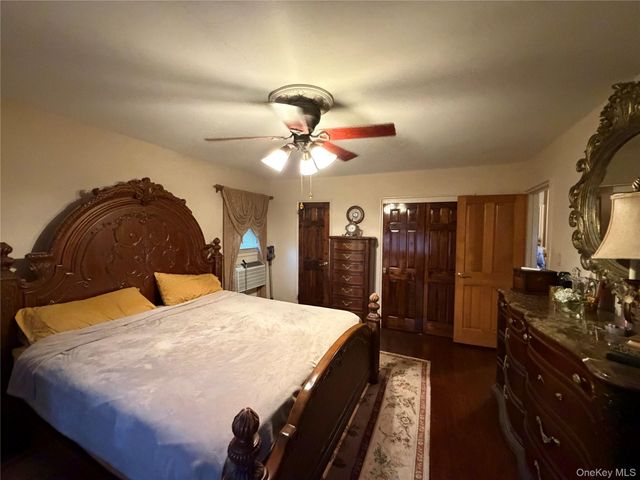 77-21 31st Avenue, East Elmhurst, NY 11370