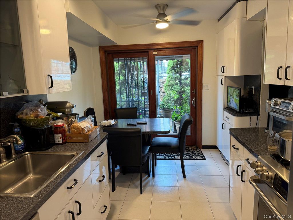 77-21 31st Avenue, East Elmhurst, NY 11370 — photo 5