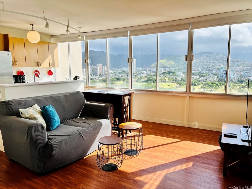 2415 Ala Wai Boulevard 1802, Honolulu, HI 96815