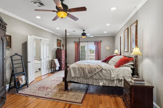 414 Lakeland Circle, Rosharon, TX 77583