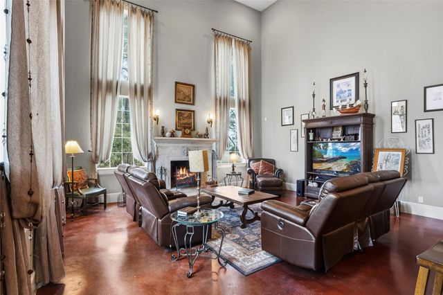 414 Lakeland Circle, Rosharon, TX 77583