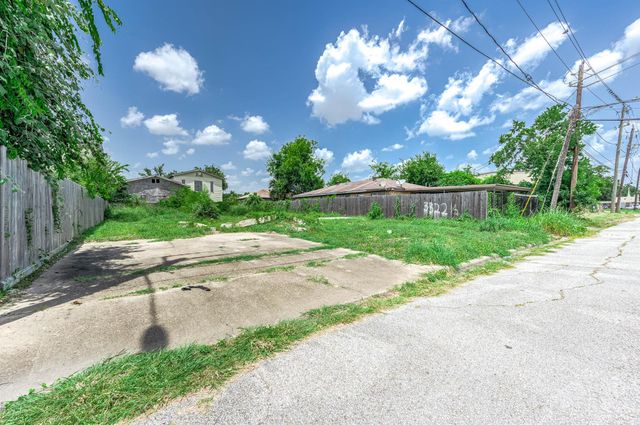 3326-0 Adair Street, Houston, TX 77004
