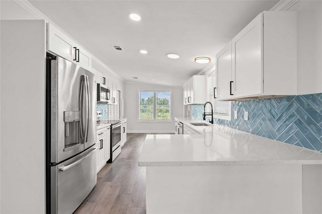 34010 ESTATES LANE, Wesley Chapel, FL 33543