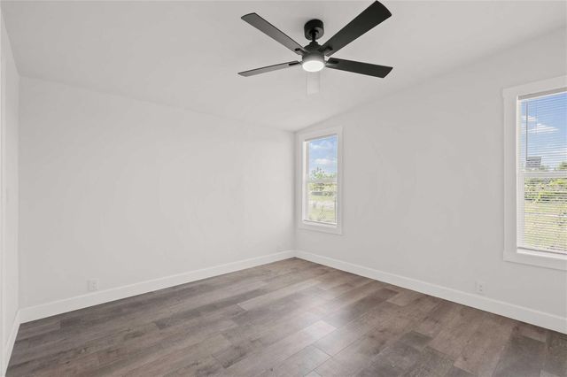 34010 ESTATES LANE, Wesley Chapel, FL 33543
