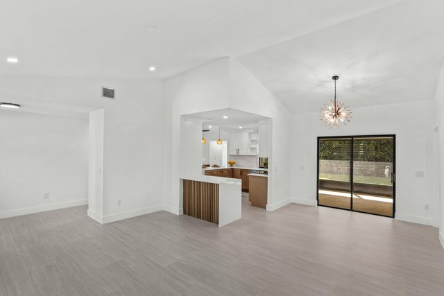 14814 Paddock Drive, Wellington, FL 33414