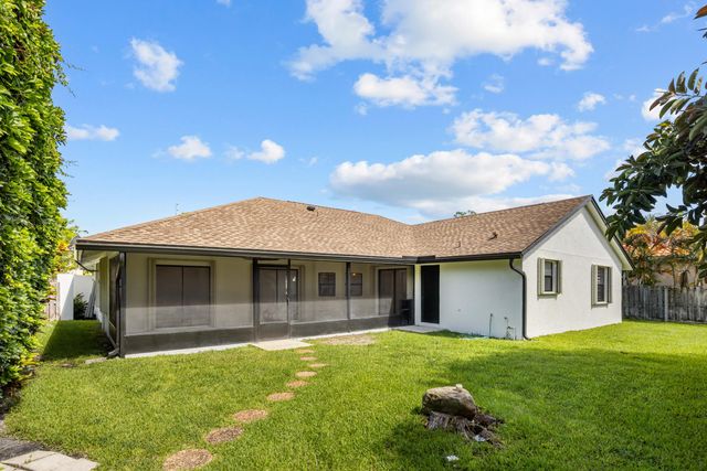 14814 Paddock Drive, Wellington, FL 33414
