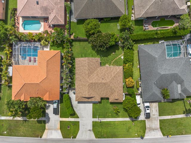 14814 Paddock Drive, Wellington, FL 33414