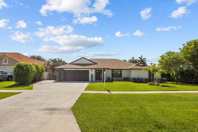 14814 Paddock Drive, Wellington, FL 33414