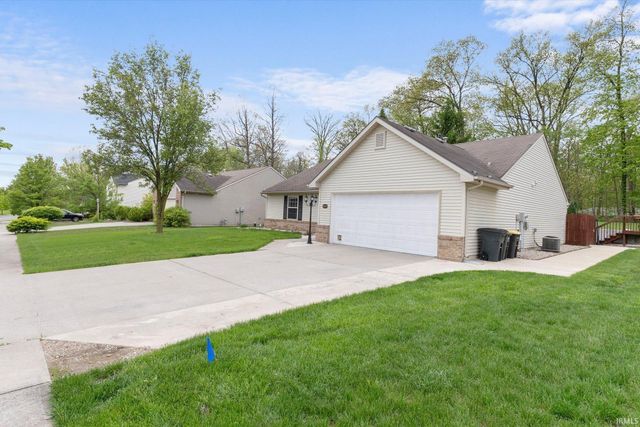 8809 Eventer Trail, Fort Wayne, IN 46825