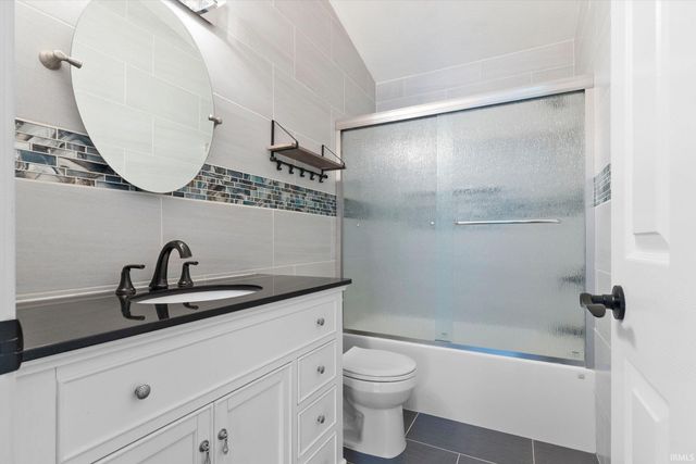 8809 Eventer Trail, Fort Wayne, IN 46825
