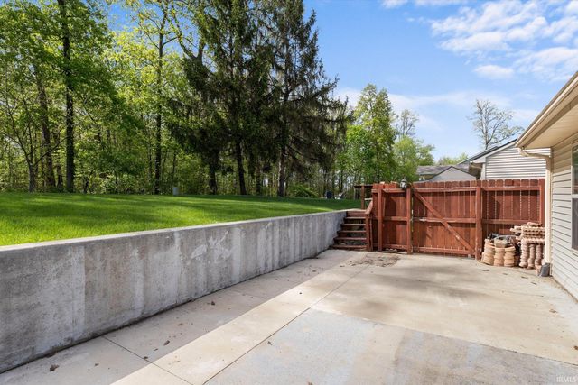 8809 Eventer Trail, Fort Wayne, IN 46825