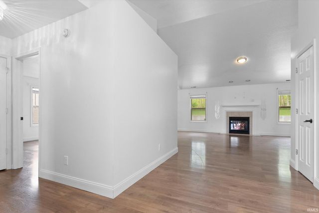 8809 Eventer Trail, Fort Wayne, IN 46825