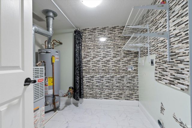 8809 Eventer Trail, Fort Wayne, IN 46825