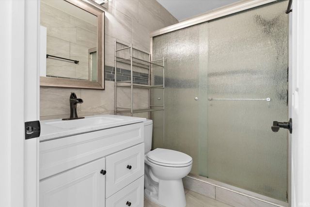 8809 Eventer Trail, Fort Wayne, IN 46825
