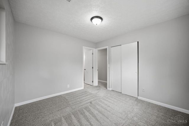 5480 Mississippi Drive, Fairfield, OH 45014