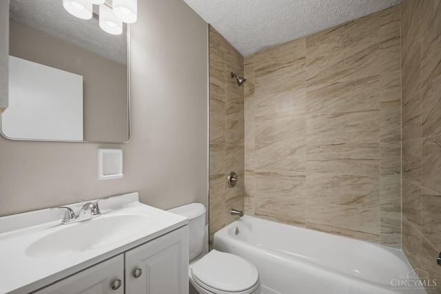 5480 Mississippi Drive, Fairfield, OH 45014