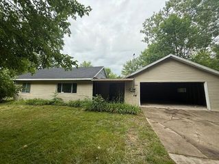 3903 Willow Drive Ne, Plainfield Twp, MI 49525