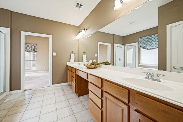 8925 Trolley Trail, Mckinney, TX 75070