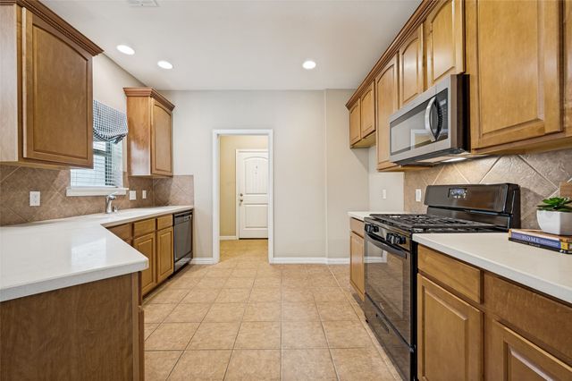 8925 Trolley Trail, Mckinney, TX 75070