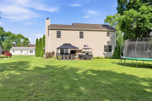 58748 Ruth Jean Street, Washington, MI 48094