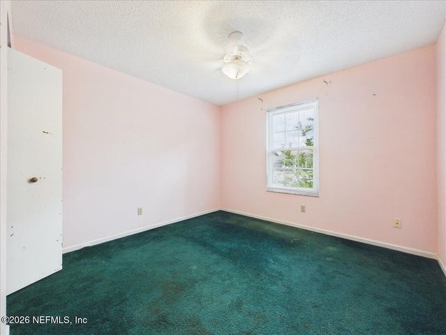 1974 W SWALLOW Run, Orange Park, FL 32073