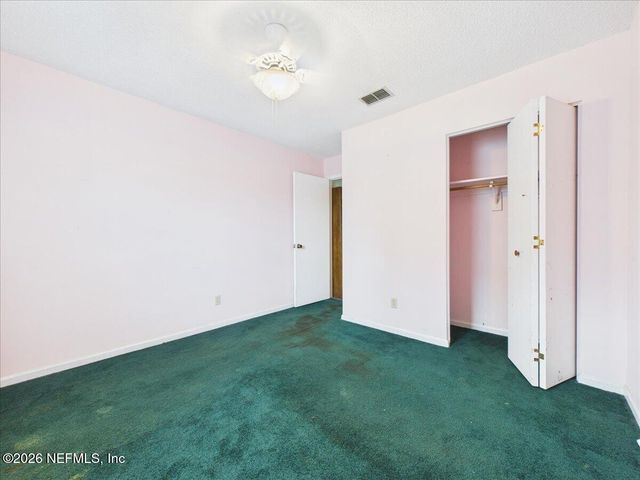 1974 W SWALLOW Run, Orange Park, FL 32073