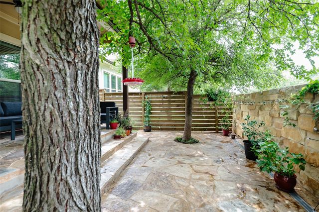 7006 Cut Plains TRL 4, Austin, TX 78726
