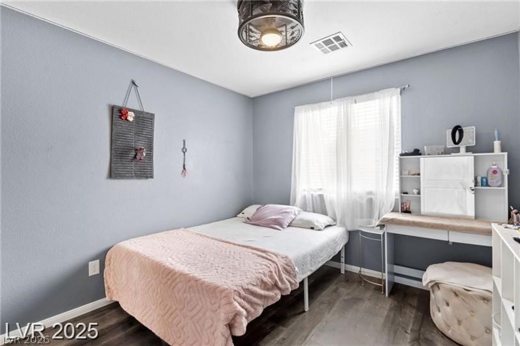 Image 10 of property listing at 6425 Scotts Crossing Street, Las Vegas, NV 89166