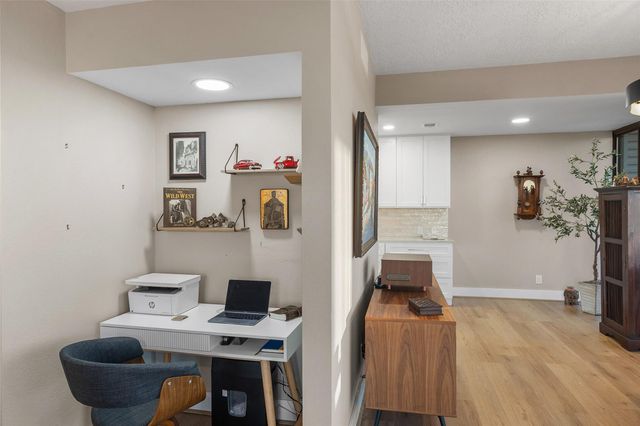 3350 Mccue Road 1401, Houston, TX 77056