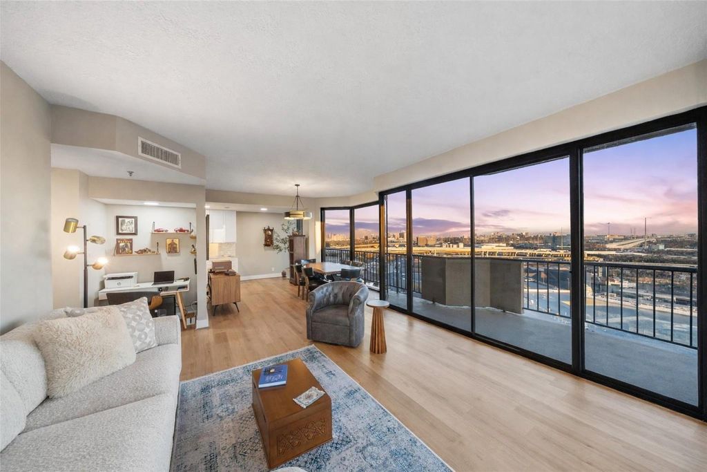 3350 Mccue Road 1401, Houston, TX 77056