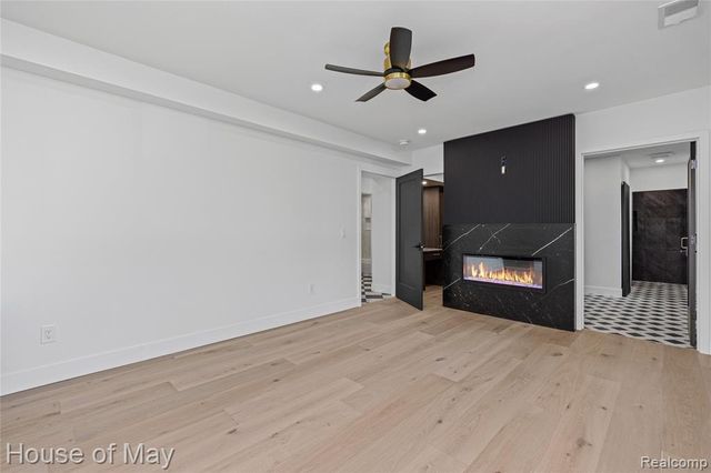 10890 Hillway Drive, White Lake, MI 48386