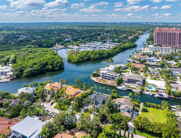 6944 Sunrise Ter, Coral Gables, FL 33133