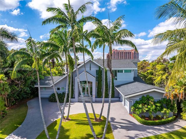 6944 Sunrise Ter, Coral Gables, FL 33133