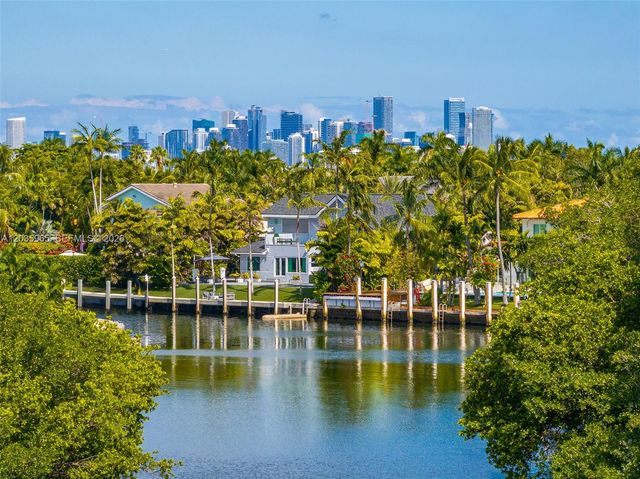 6944 Sunrise Ter, Coral Gables, FL 33133