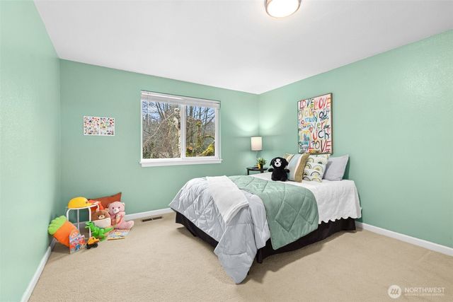 3129 Wilderness Drive SE, Olympia, WA 98501