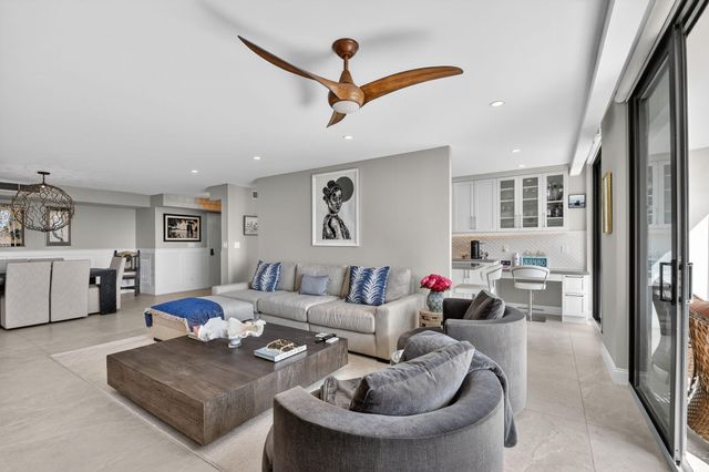 2860 S Ocean Boulevard 514, Palm Beach, FL 33480