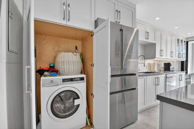 2860 S Ocean Boulevard 514, Palm Beach, FL 33480