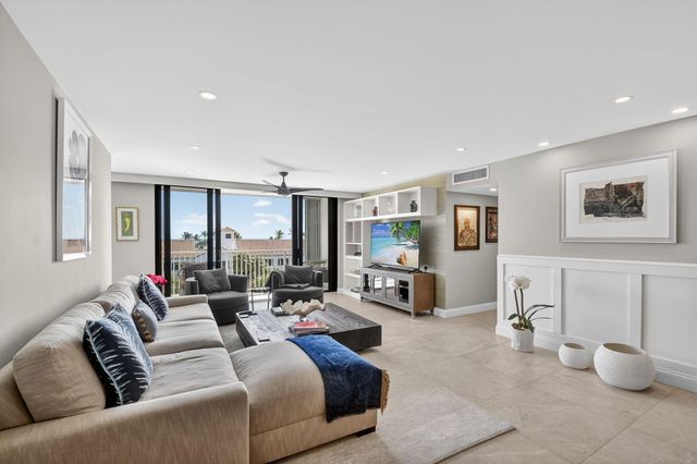 2860 S Ocean Boulevard 514, Palm Beach, FL 33480