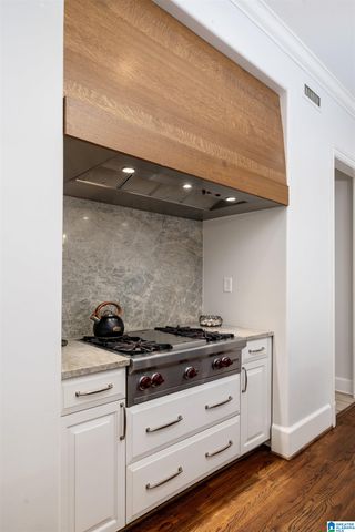 3020 WOODLEIGH ROAD, Mountain Brook, AL 35223