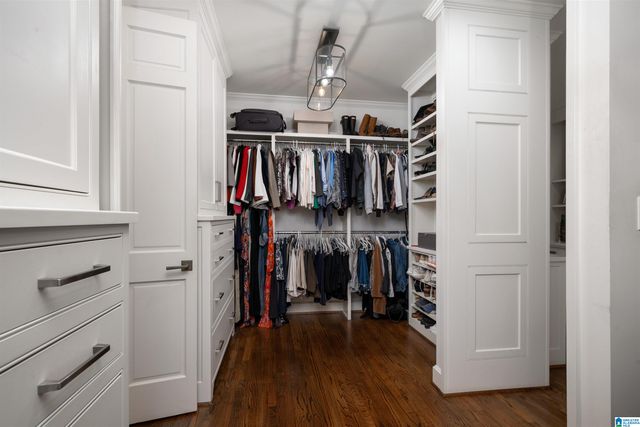 3020 WOODLEIGH ROAD, Mountain Brook, AL 35223