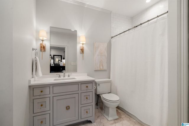 3020 WOODLEIGH ROAD, Mountain Brook, AL 35223