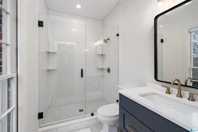 3020 WOODLEIGH ROAD, Mountain Brook, AL 35223