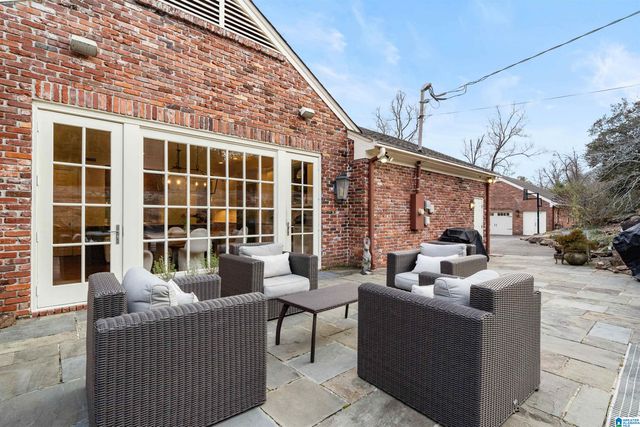 3020 WOODLEIGH ROAD, Mountain Brook, AL 35223