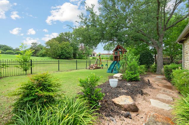 533 Loma Vista, Heath, TX 75032
