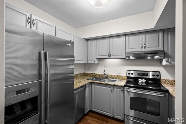 1436 Bluebird Terrace, Brentwood, MO 63144