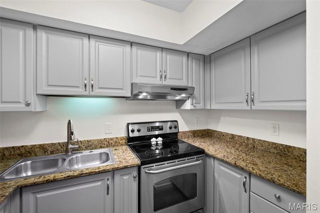 1436 Bluebird Terrace, Brentwood, MO 63144